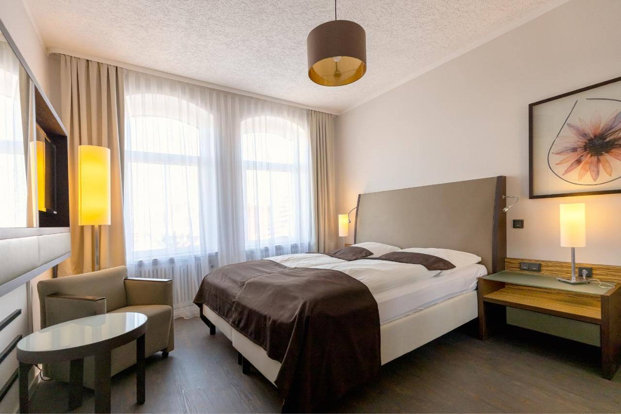 Hotel Garni " Am Domplatz" Erfurt Eksteriør billede