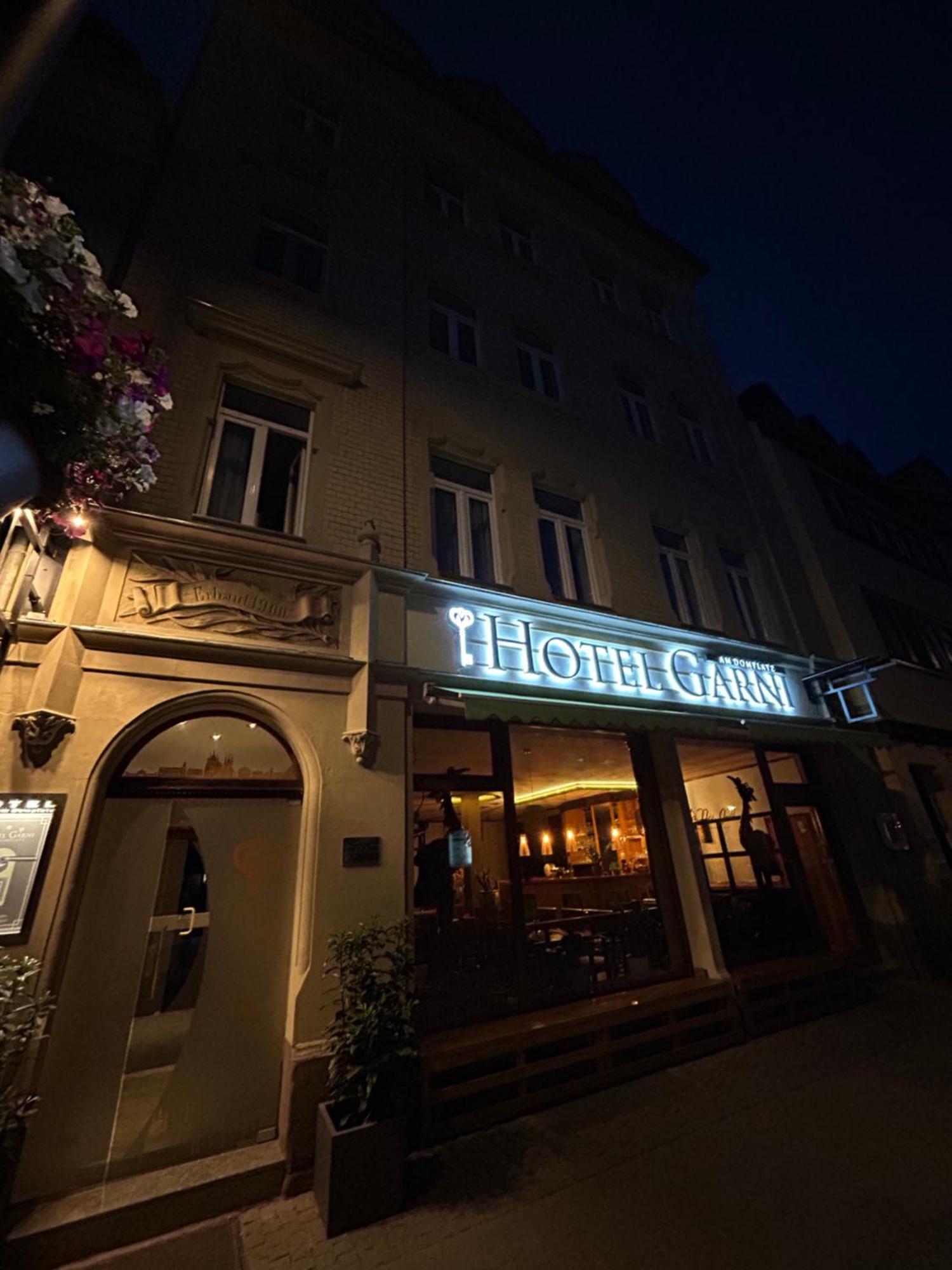 Hotel Garni " Am Domplatz" Erfurt Eksteriør billede